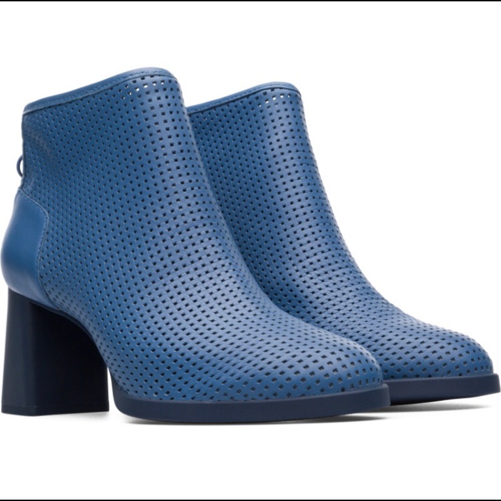 Camper KARA women blue boot. Size 7. No box.